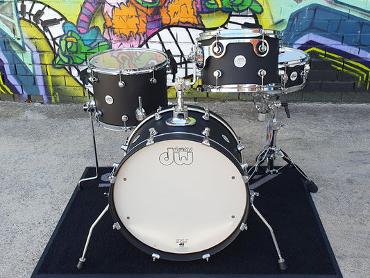 DW Design Series Frequent Flyer 20" 4 Piece Shell Pack - Black Satin
